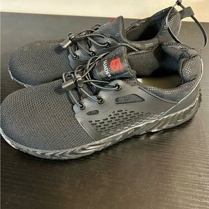 Suadex Steel Toe Sneakers Mens 12 NWT